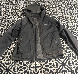 Patagonia Men's Medium Primaloft jacket