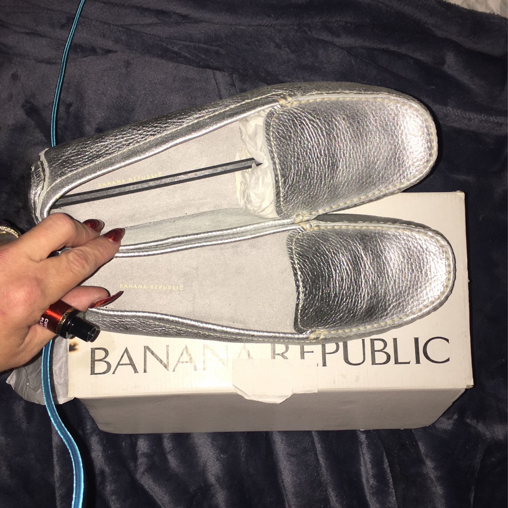 Banana Republic Sz10 Silver Shoes 