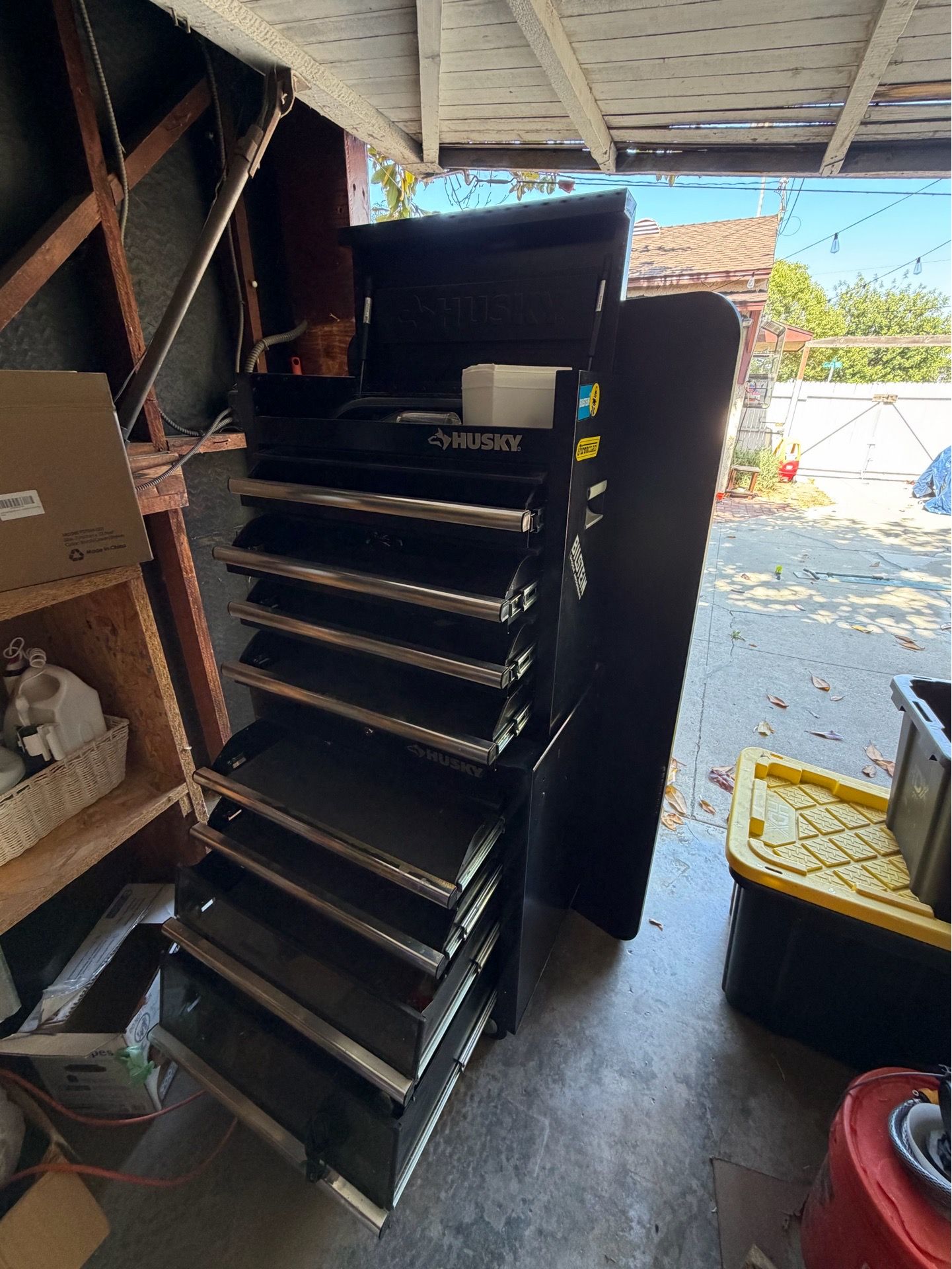 Husky clear view 27 tool box
