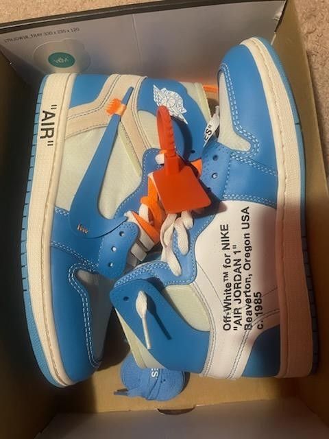 Off White Air Jordan 1 UNC