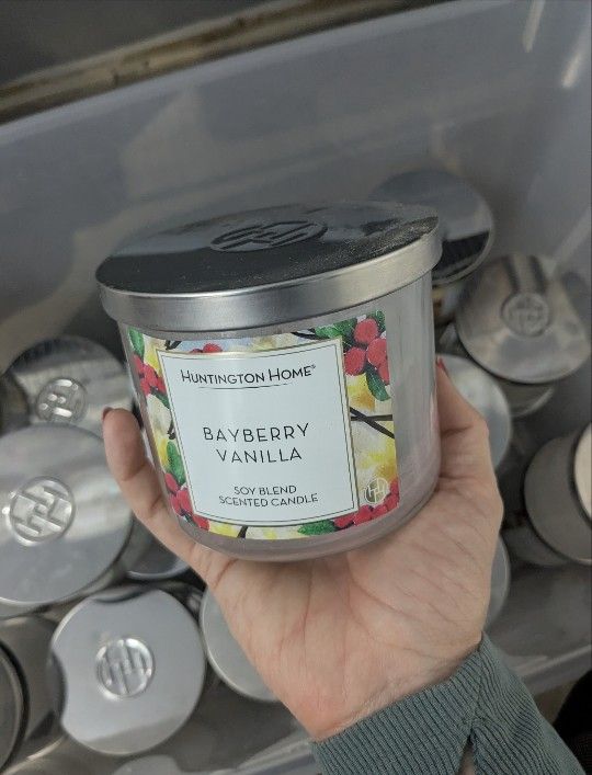 35 Empty candle jars for bath and crafts