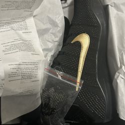Kobe 11 Protor Fade To Black Size 11.5 New