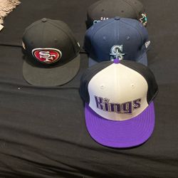 2 SnapBacks 2 Fitted 