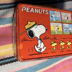 Vintage Peanuts Snoopy Baseball Metal Lunchbox w/ Original Matching Thermos
