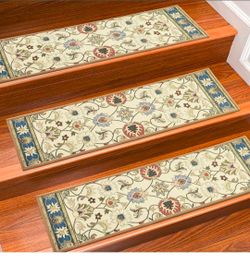 Stairs tread cover