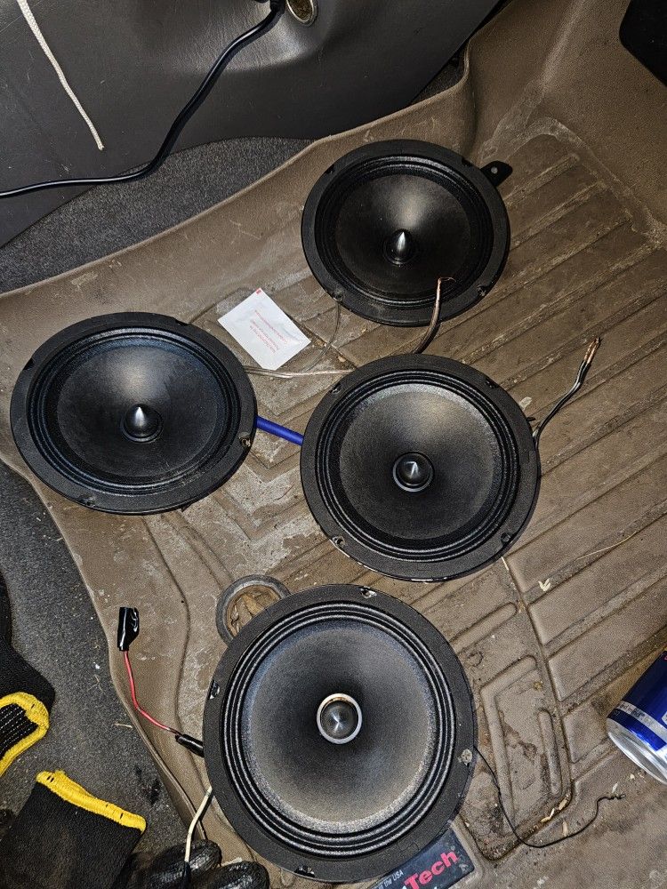 4 Speaker