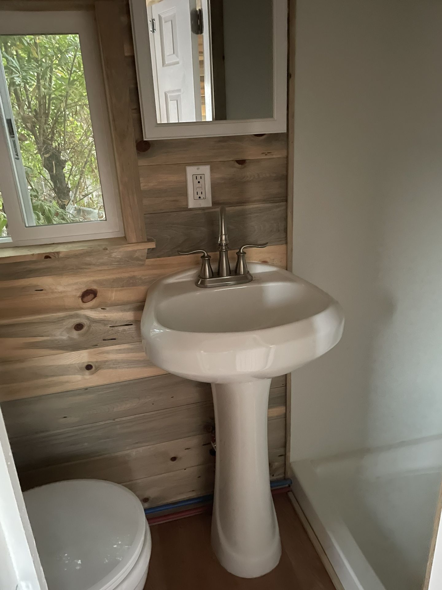 Tiny Home On Wheels 2021 Brand New