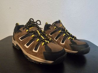 DYNAMIC DISCS MEN HIKING SHOE size 10