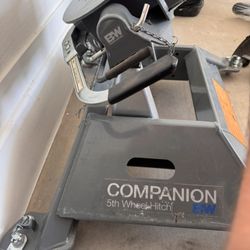 Companion 5th Wheel Hitch