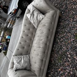 Tufted Couch / Chesterfield Style Sofa – Good Condition”