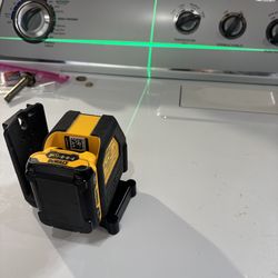 Dewalt laser line