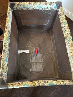 Baby crib