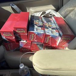 Prismatic Evolutions Bundle 