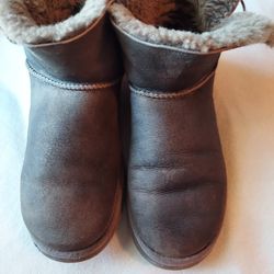 Women Size 9 Boots 