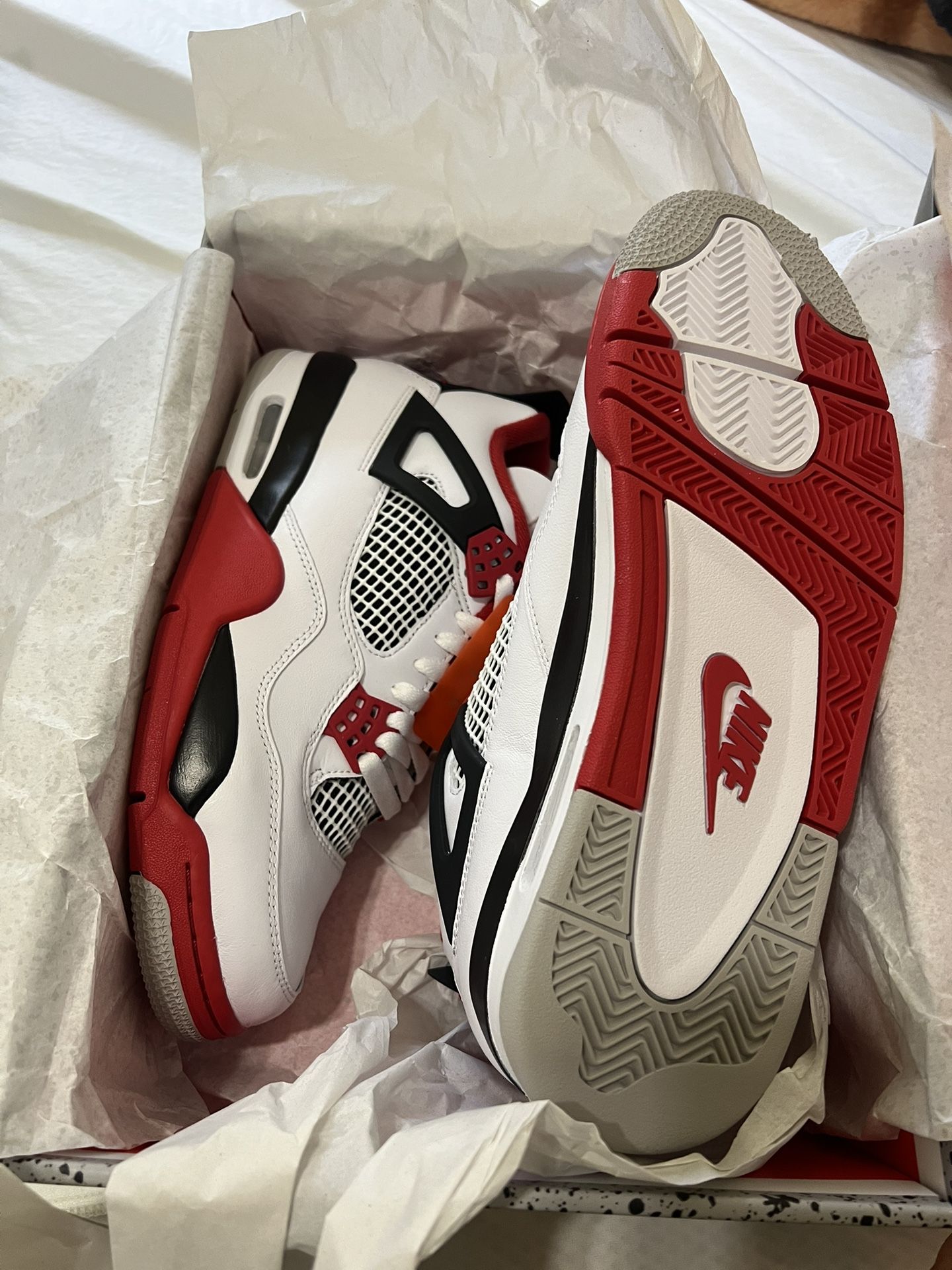 Jordan Nike 4 OG Fire Red