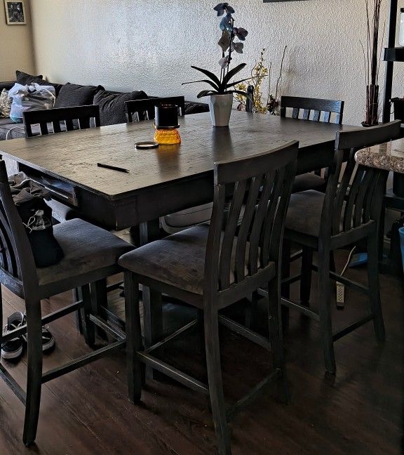 Large Kitchen Table