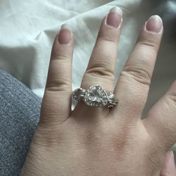 925 Sterling Silver Ring!