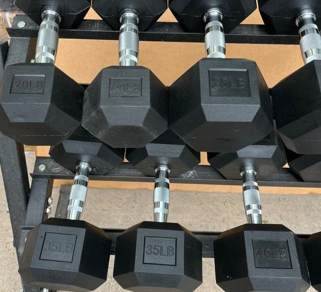 New Dumbell Weights 20-45 LBs