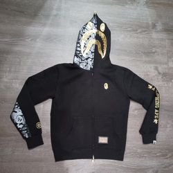 BAPE x TRAVIS SCOTT FULL ZIP SHARK HOODIE 