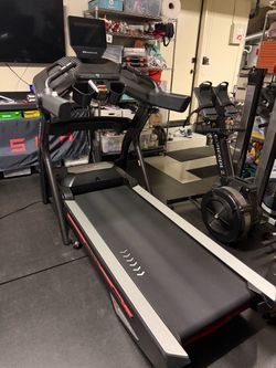 Bowflex Treadmill 10 Variable Incline and Speed
