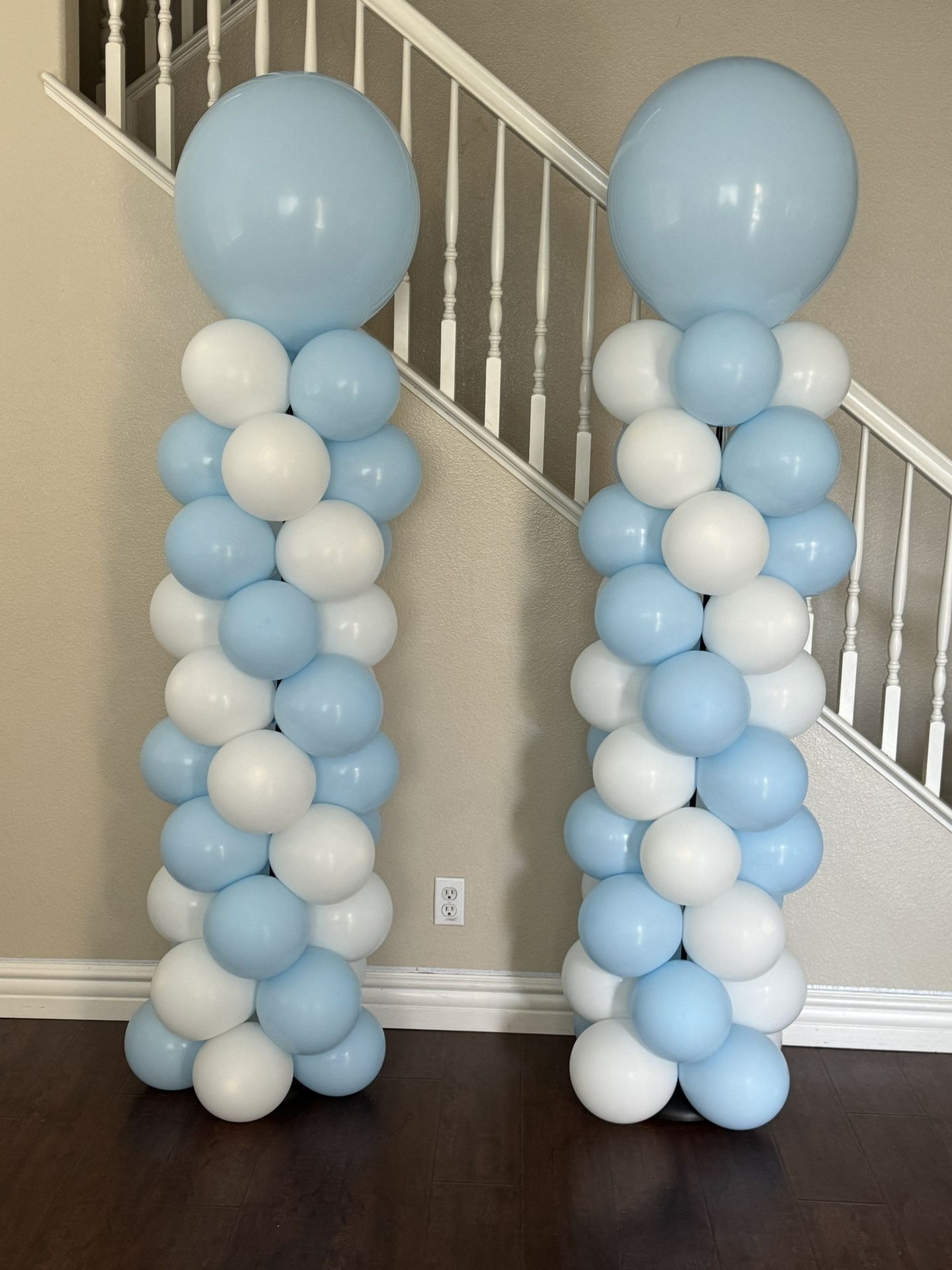 Balloon columns 