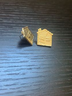10k trap house earrings