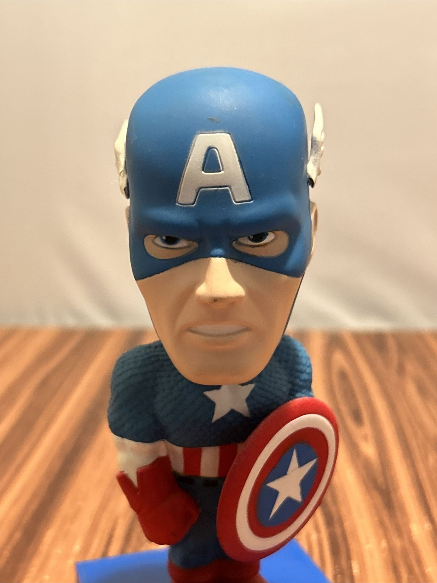Marvel Funko Bobblehead Captain America 2008 7”