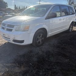 2009 Dodge Grand Caravan Part Out 0130