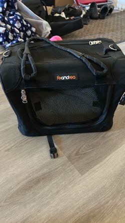 Pet carrier