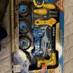Monster Jam Mechanix 