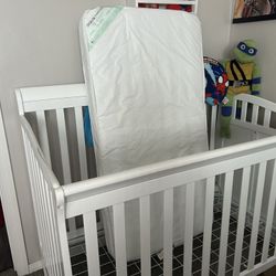 Crib  with Mattress 
