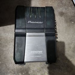 Pioneer Car Stereo Deck, Several Amps