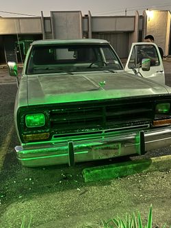 1986 Dodge D150
