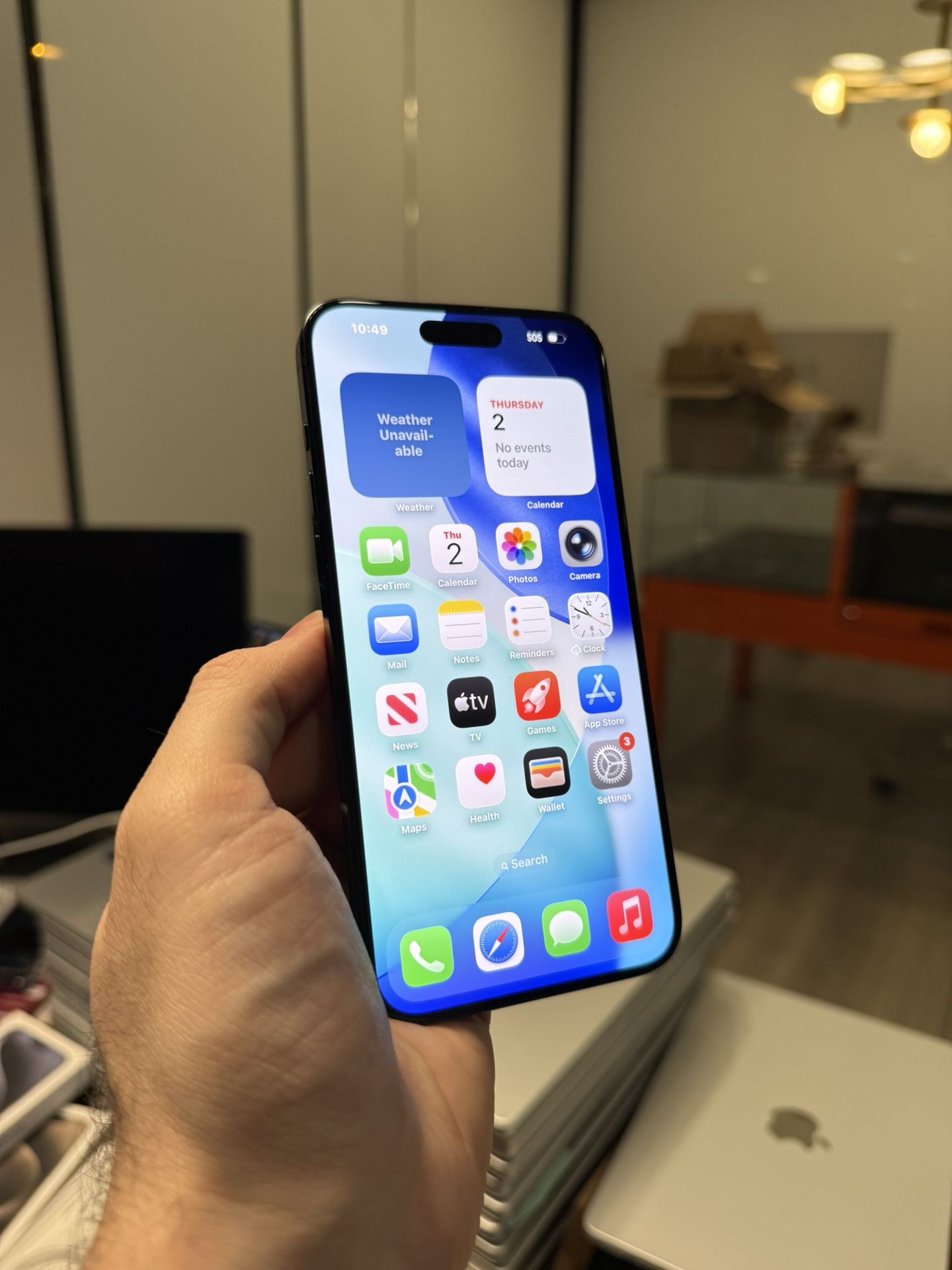 Apple iPhone 15 Pro Max 256GB AT&T/Cricket! 90 day warranty! We offer financing!