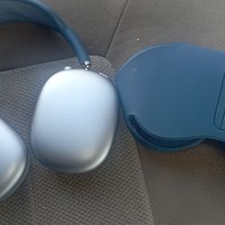 Apple Air Max Wireless Headphones 