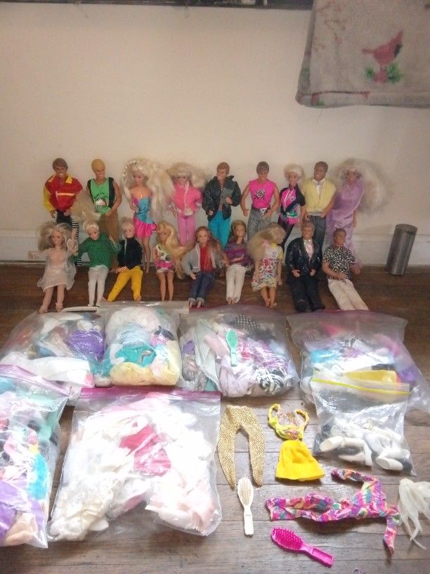 BARBIES(East Boston)