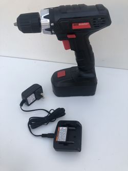 Drill master 18v w battery and charger