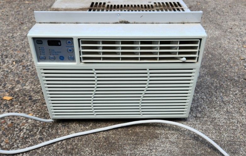 Window AC Unit