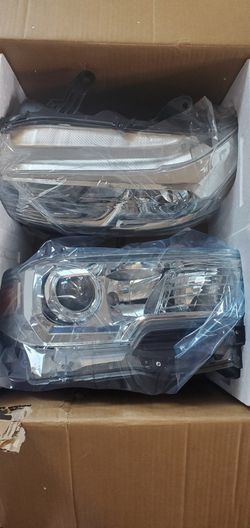 3gen Tacoma  16-22 Headlights 