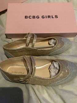BCBG Girls Shoes, Gold With Silver, Size 4