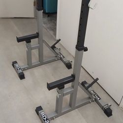 Valor Fitness Bench Press