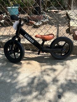 Toddler balance bike