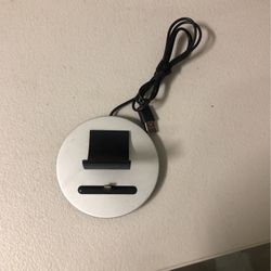 iPhone Charger and Stand Lightning