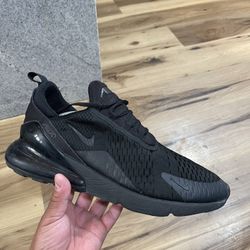 Nike Air Max 270 
