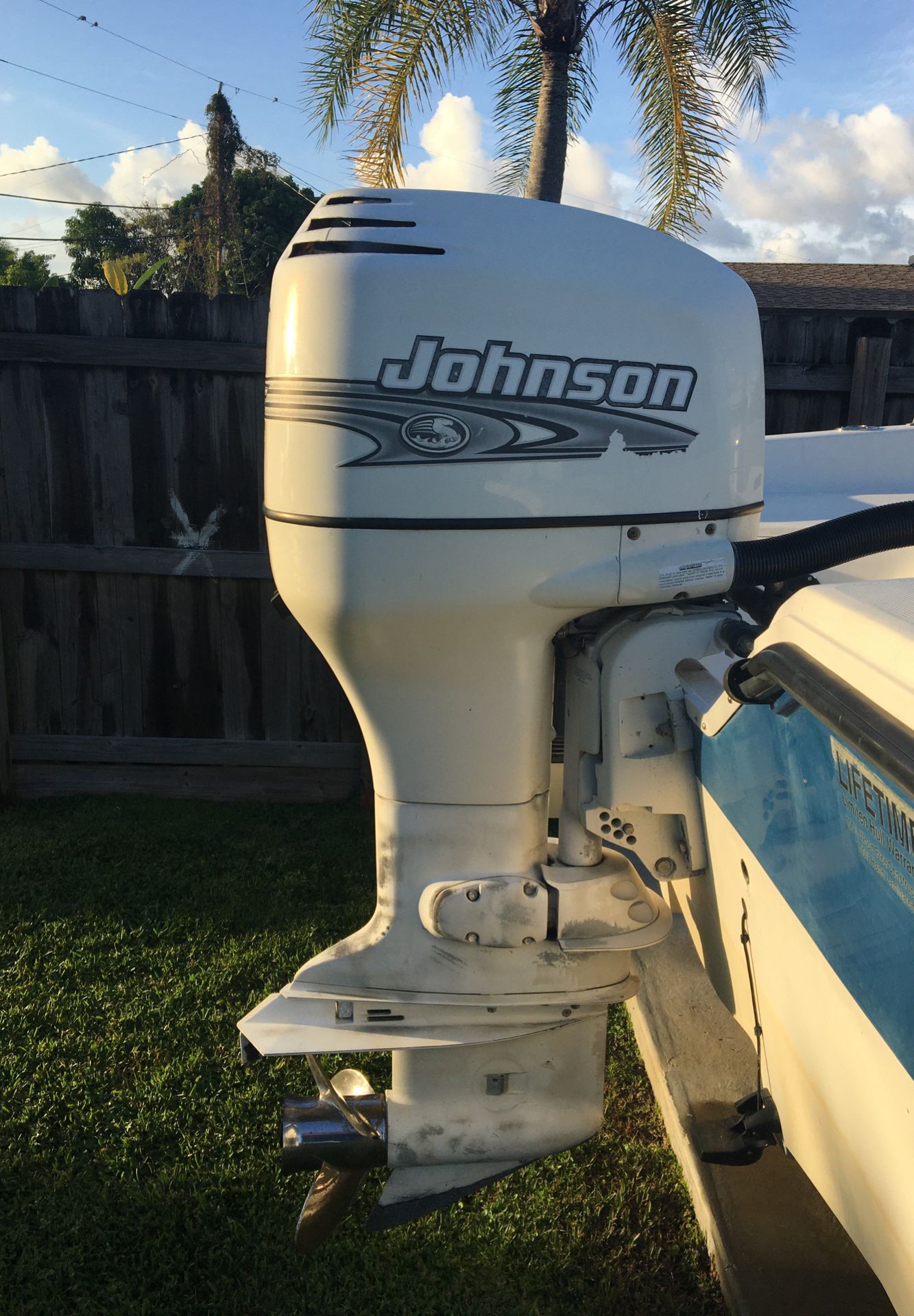 2001 Johnson 150 HP outboard 2 Stroke Motor