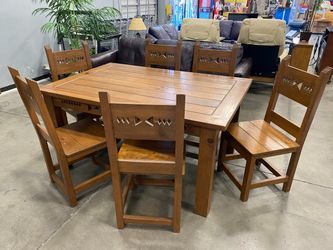 Made In Mexico Mission Style Red Oak with Amber Finish Dining Set Featuring Decorative Cut Out Details (Set of 6)