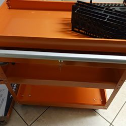 U.S. General Tool Cart
