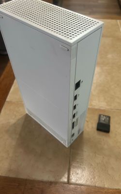 Xbox series s  one controller and cords