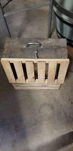 Oak crate