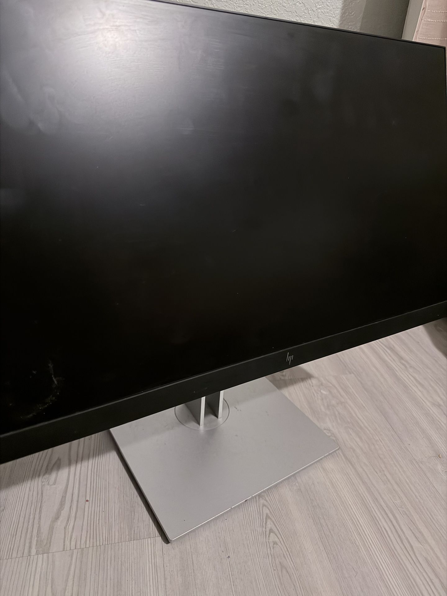 HP E23 G4 FHD Monitor